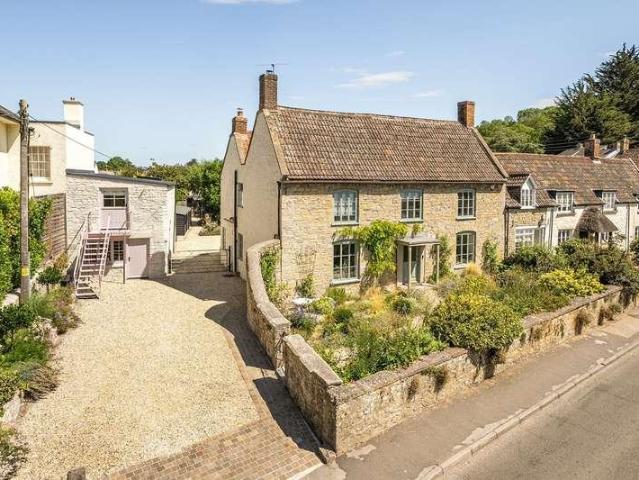 Property for sale in Wedmore, Somerset