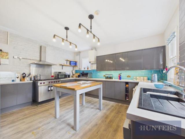 Property for sale in South Cliff, Kepwick