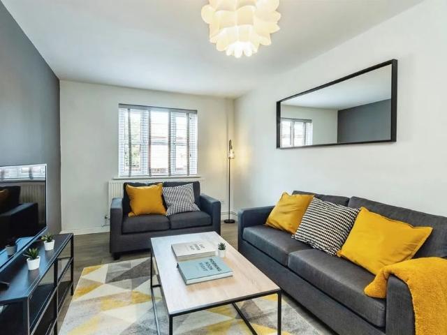 House for rent in Lenton Abbey, City of Nottingham