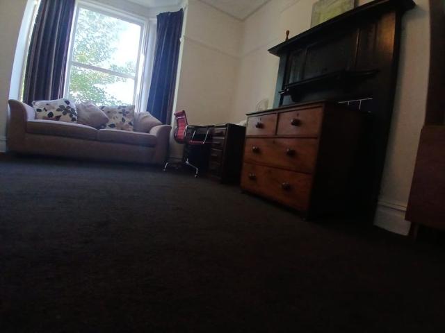 House for rent in Gledhow Park, Leeds