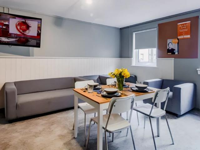 Room for rent in Sciennes, Scotland