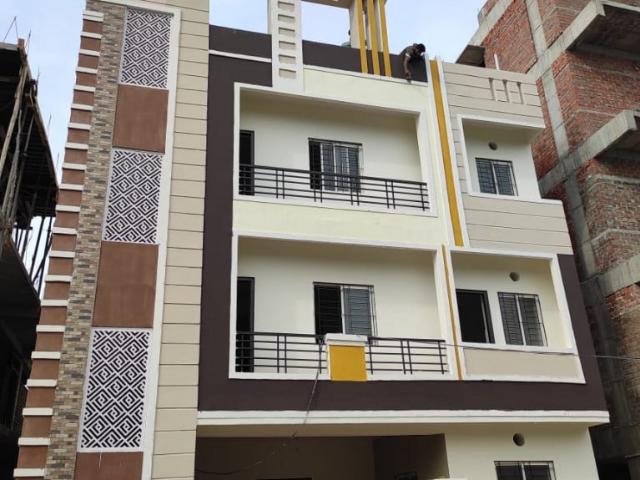 House for sale in Hariana