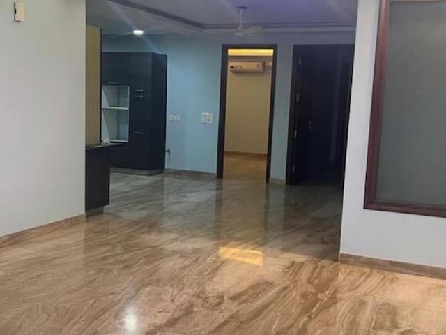 Villa for rent in Deri