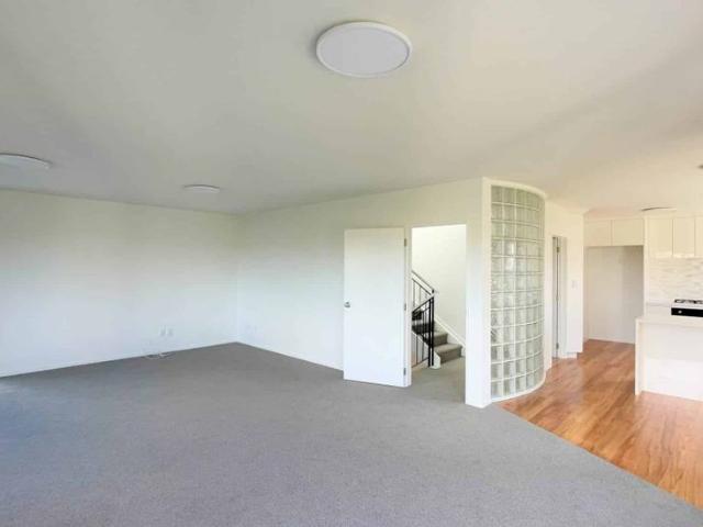 House for rent in Whangaparaoa, Oroua County