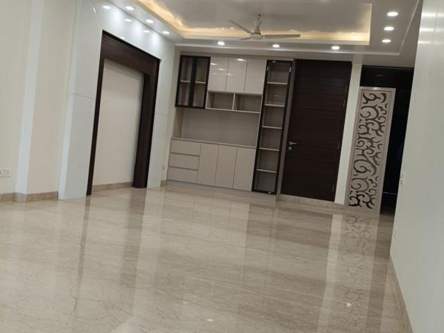 House for sale in Deri