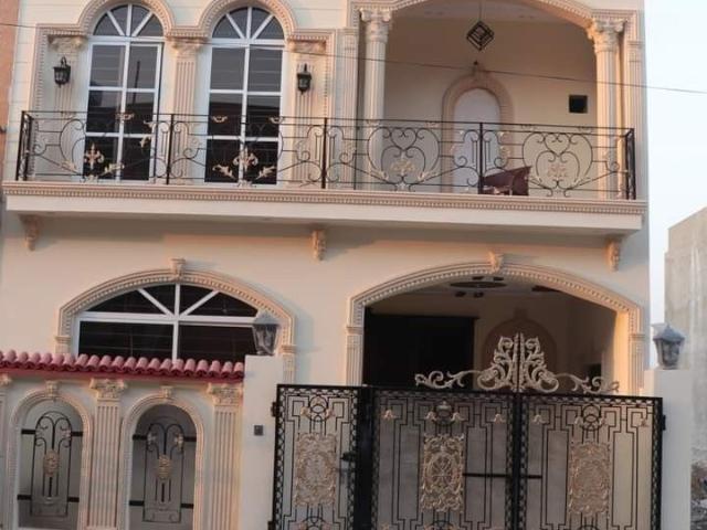 House for sale in Deri