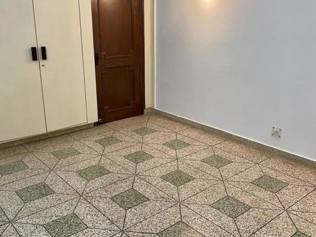 House for sale in Deri