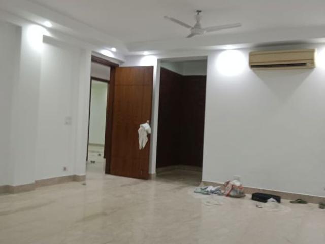 House for sale in Deri