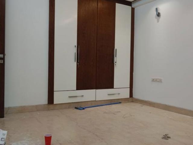 House for sale in Deri