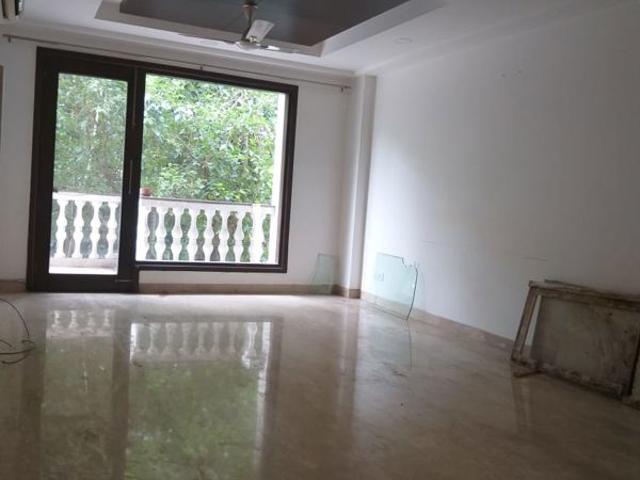 House for sale in Deri