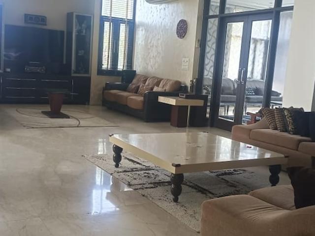 Villa for sale in Deri
