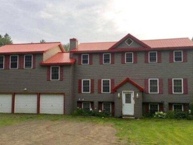 House for sale in Maine