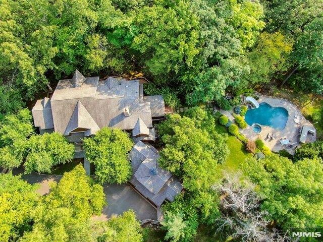 House for sale in Alpine, Bergen County