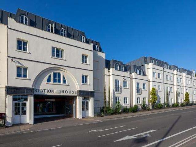 Apartment for rent in Sydenham, Green Close