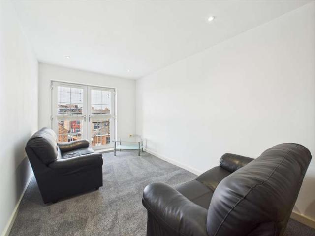 Apartment for rent in Calderstones