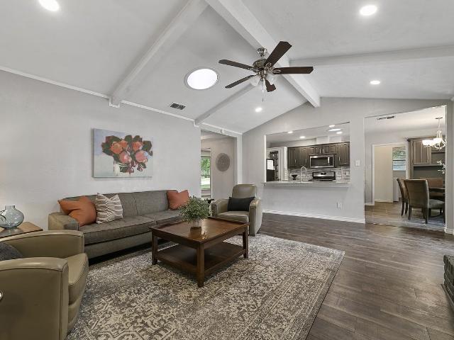 Apartment for rent in Desoto, Texas