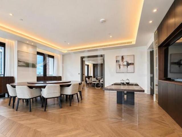 Apartment for rent in South Lane, West Yorkshire