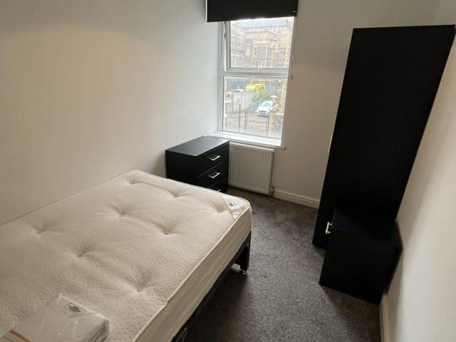 Apartment for rent in Falcon Lodge, Wales