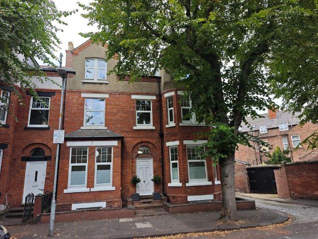 Flat for sale in Currock
