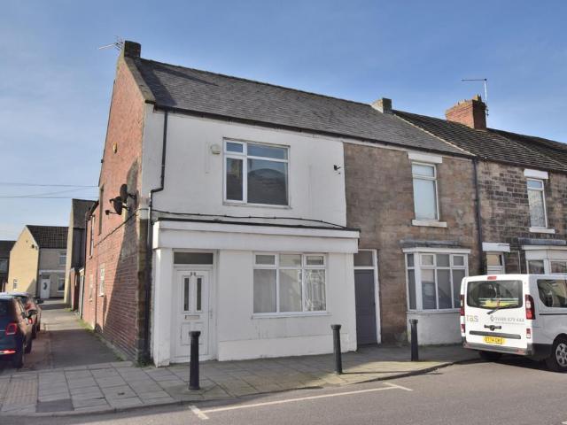 Flat for sale in Howlish, Coundon