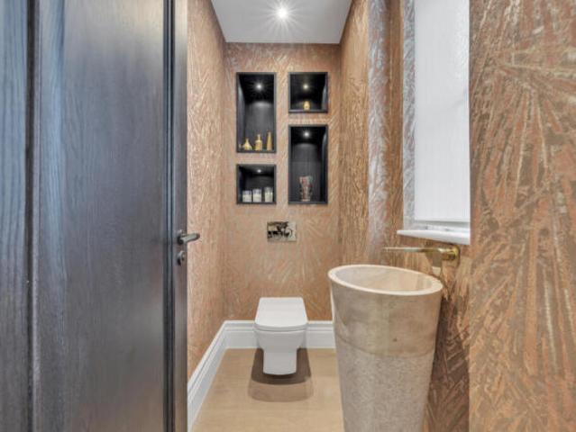 Apartment for sale in City of Westminster, Greater London