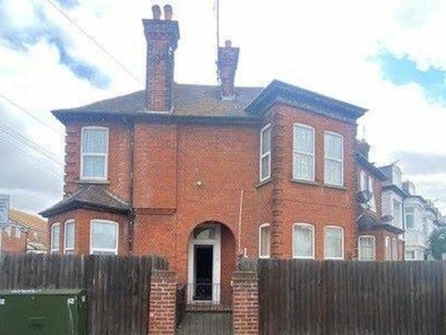 House for sale in Dale Hill, Essex