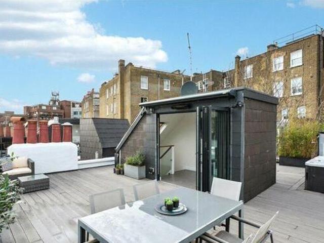 House for sale in City of London, Greater London