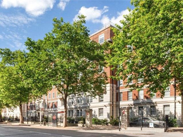 Apartment for sale in City of Westminster, Greater London