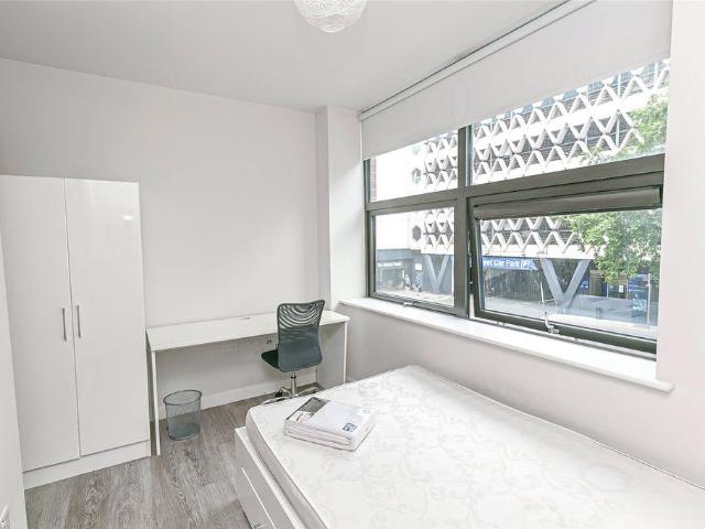 Flat for rent in City Centre, Feckenham