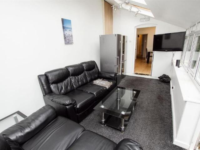 Apartment for rent in Stirchley, West Midlands