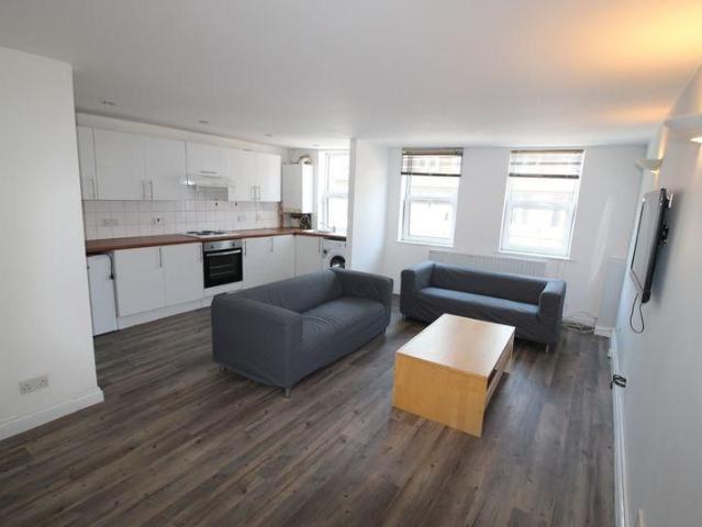 Apartment for rent in Talbot Village, Bournemouth