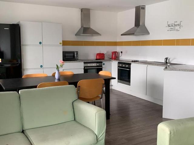 Flat for rent in Barbican, Mount Wise