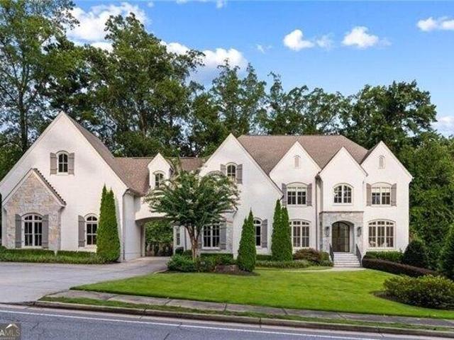 House for sale in Sandy Springs, Georgia