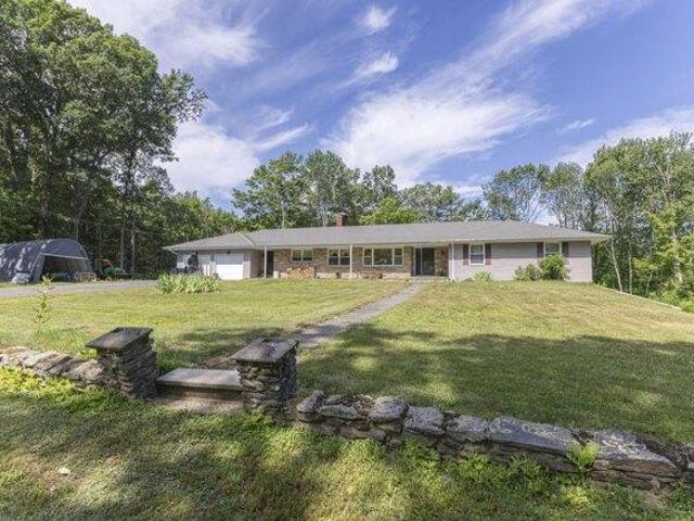 House for sale in Auburn, Maine