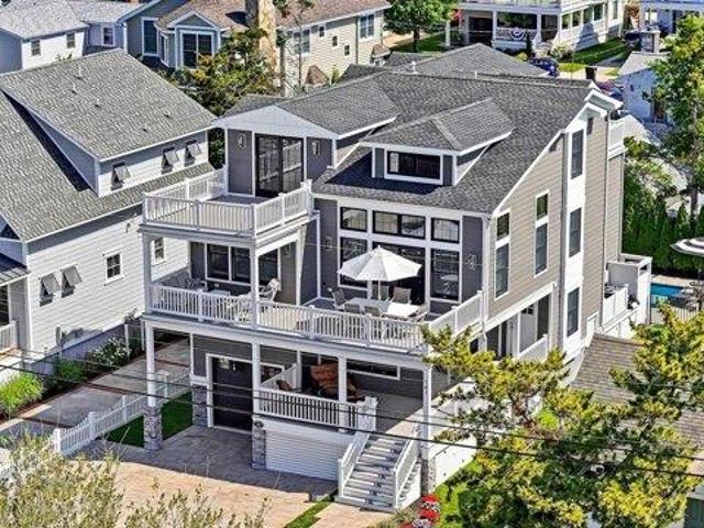 House for sale in Avalon, New Jersey
