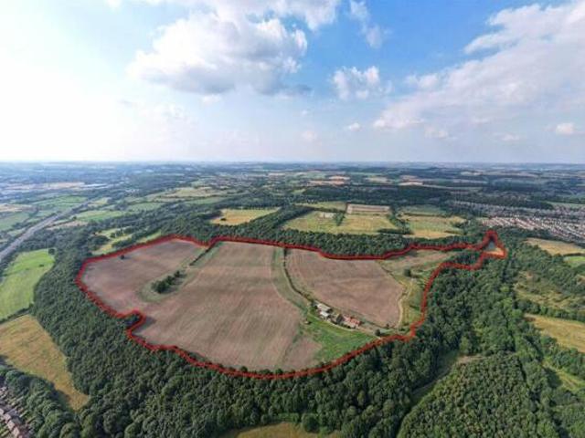 House for sale in Kimberworth, South Yorkshire