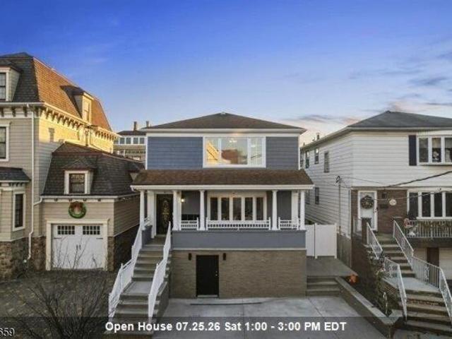 House for sale in Hudson, New Jersey