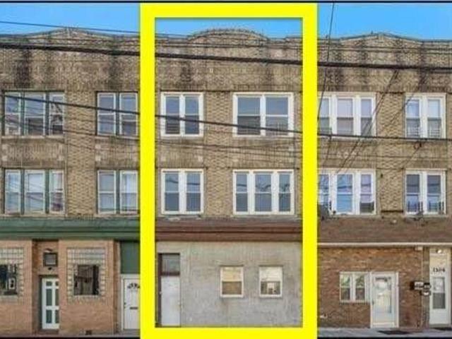 House for sale in Bayonne, Hudson County