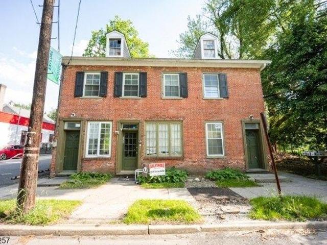 House for sale in Belvidere, Warren County