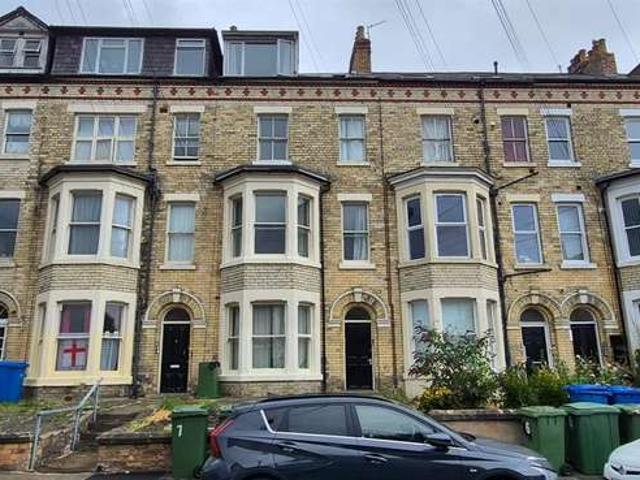 Apartment for sale in South Cliff, Kepwick