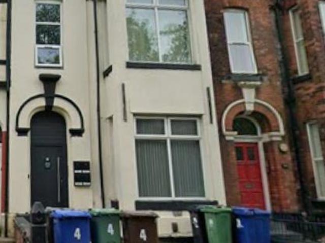 Flat for sale in Hurst Cross, Greenheys