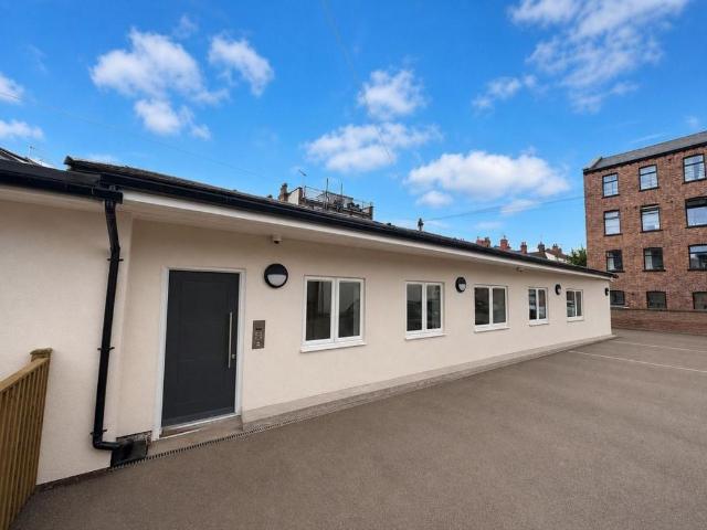 Flat for sale in Bollinbrook, Macclesfield