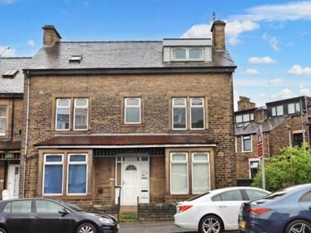 House for sale in Heaton Royds, Bradford