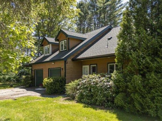 House for sale in Boothbay Harbor, Maine