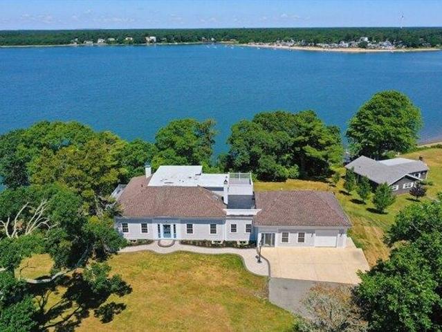 House for sale in Cataumet, Massachusetts