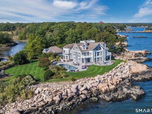 House for sale in Branford, Connecticut
