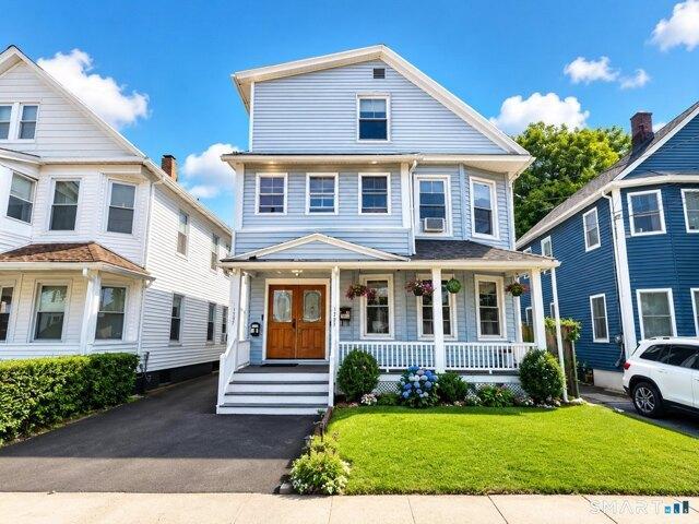 House for sale in Bridgeport, Connecticut