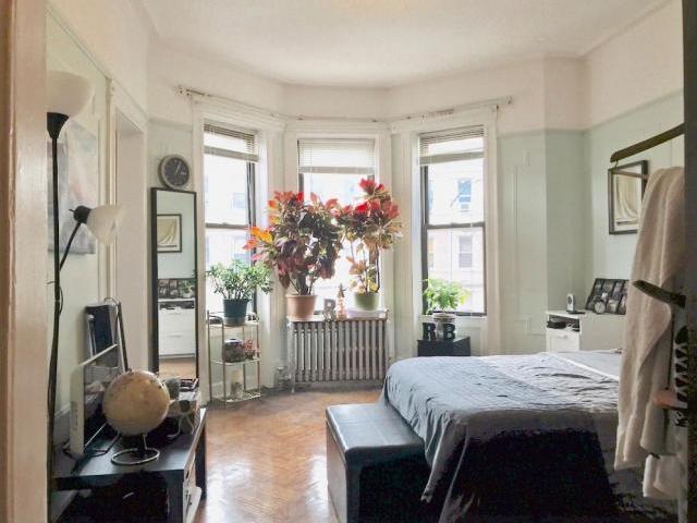 House for sale in Arverne, New York
