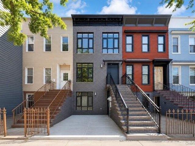 House for sale in Arverne, New York