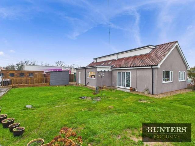 Bungalow for sale in Filey, North Yorkshire